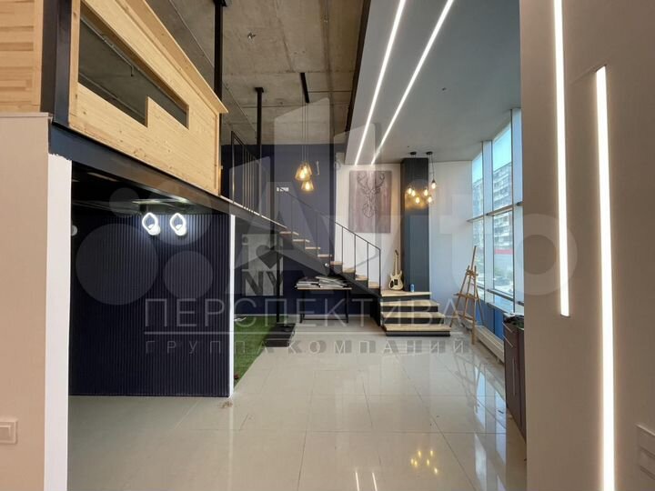 Помещение в 2-х уровнях 158,5 м2, центр