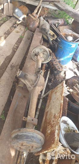 Задний мост