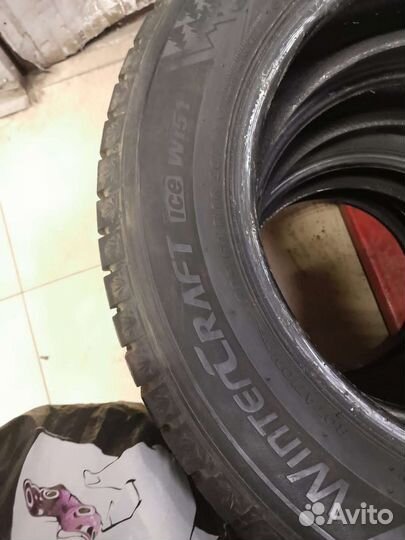 Kumho WinterCraft Ice Wi51 205/60 R16 96T