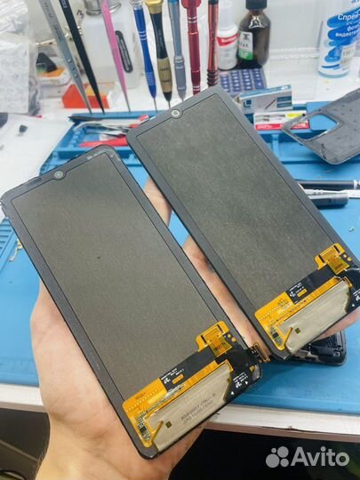 Замена дисплея iPhone Samsung