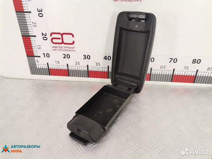 Подлокотник Mazda 6 GG 2003 G26A64450A02