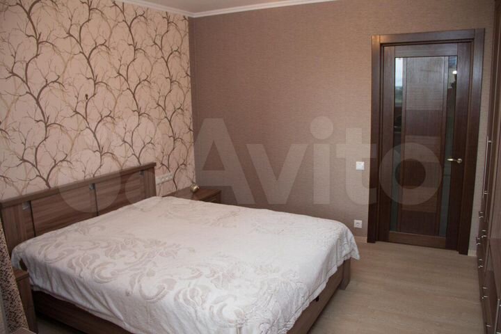 3-к. квартира, 82 м², 8/9 эт.