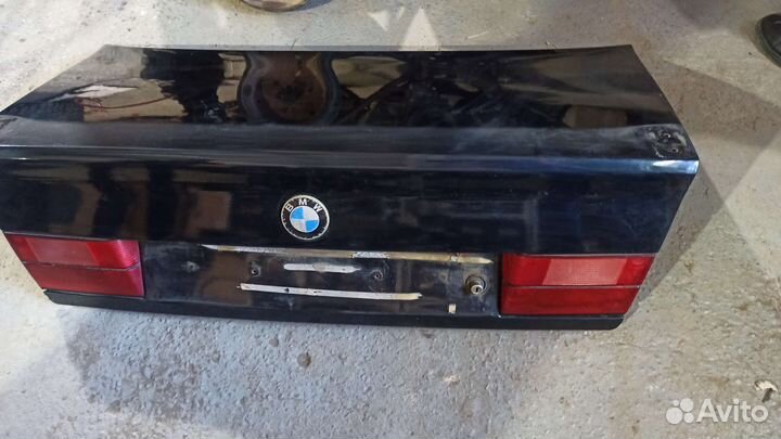 Крышка багажника BMW 5 e34