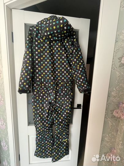 Горнолыжный комбинезон