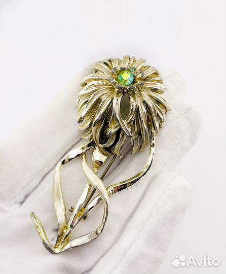 Виртажная брошь Hollywood США