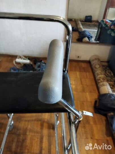 Ходунки новые на колесах для инвалидов