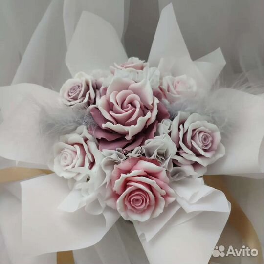 Нежный букет роз из мыла