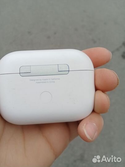 Беспроводные наушники Эппл