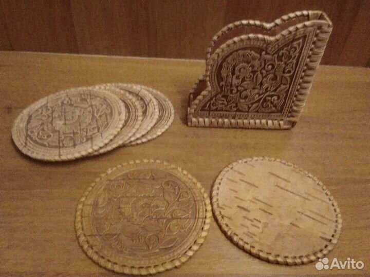 Дерево: подставки под чашки; солонка