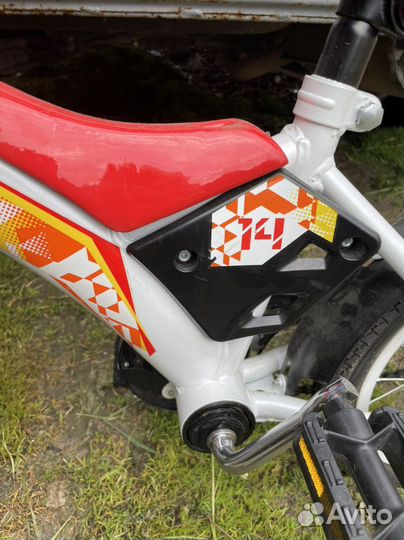 Детский велосипед