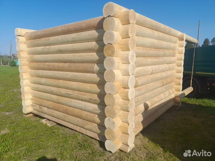 Сруб Бани с выносами