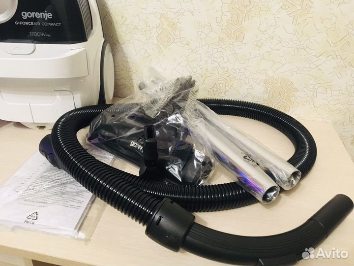 Gorenie пылесос с контейнером, новый
