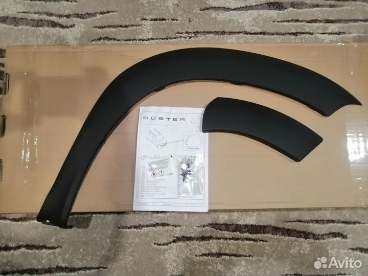 Комплект расширителей крыльев Renault Duster 1