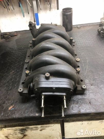 Коллектор впускной Land Rover Range Rover III