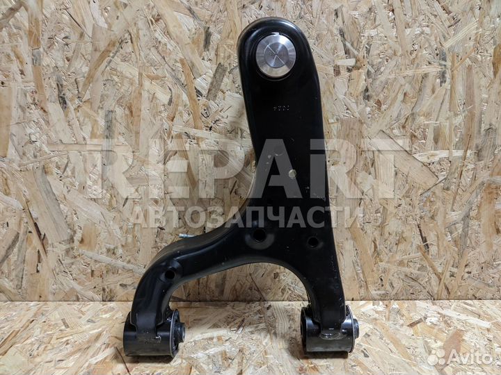 Рычаг задний правый Nissan Patrol Y62 555011LB0A