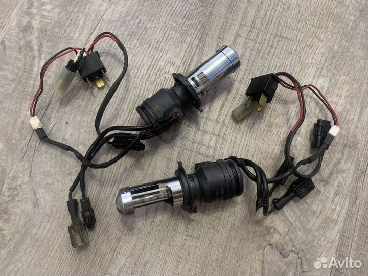 Лампа bixenon Би-ксенон H4 H/L MaxLux 6000К