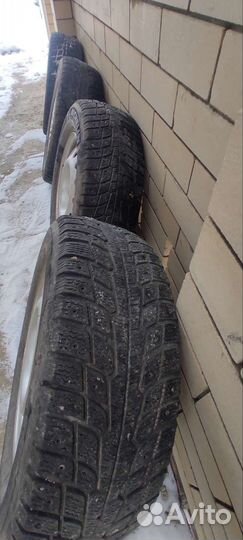 Michelin  Defender XT 205/65 R15