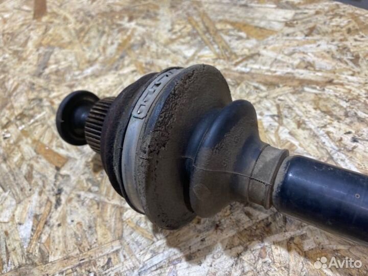 Привод задний Audi A5 купе 2.0 2010