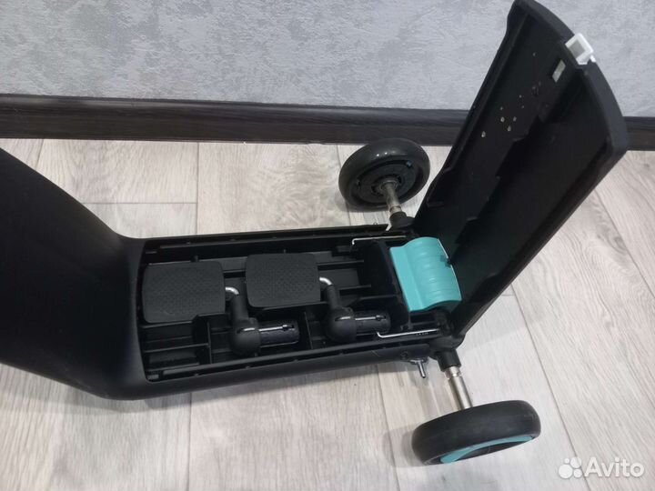 Беговел, самокат, велосипед 3 в 1