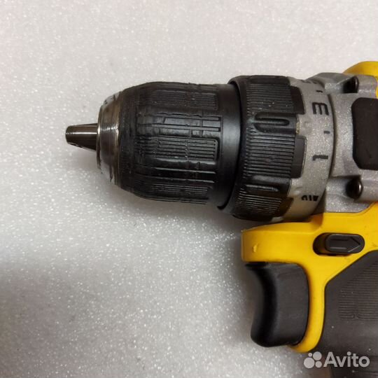 Dewalt dcd701 шуруповёрт