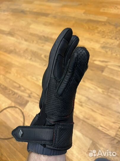 Мотоперчатки RSD