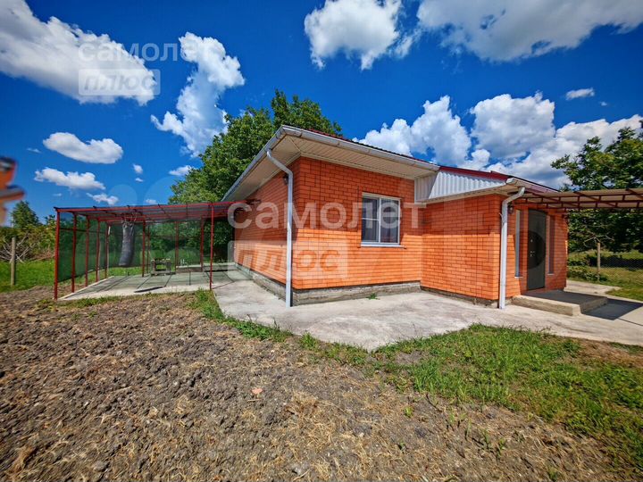 Дом 86 м² на участке 15,4 сот.