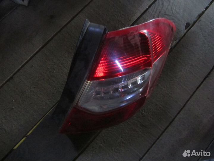 Фонарь задний наружний Citroen C4 II 2011