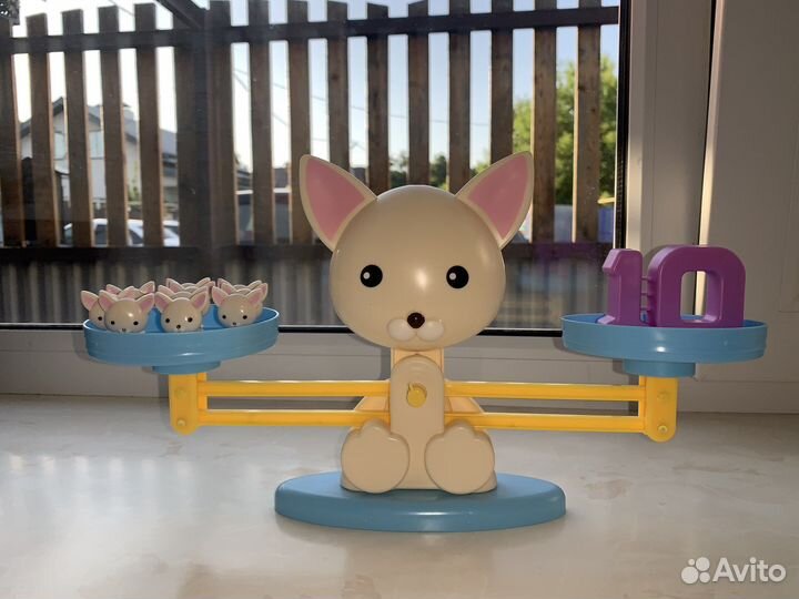 Игрушка котик-весы