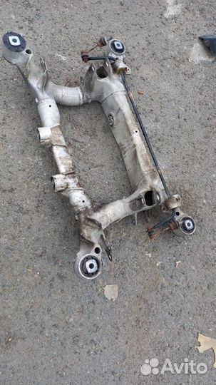 Подрамник задний Bmw 525I E60 N52B25AF 2006