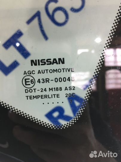 Форточка правая nissan qashqai J10 2.0 ат