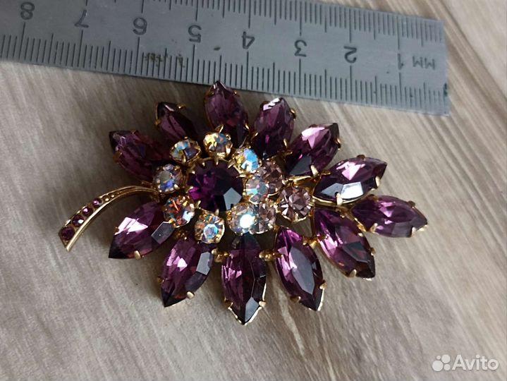 Брошь винтаж Чехословакия гроздь сирень