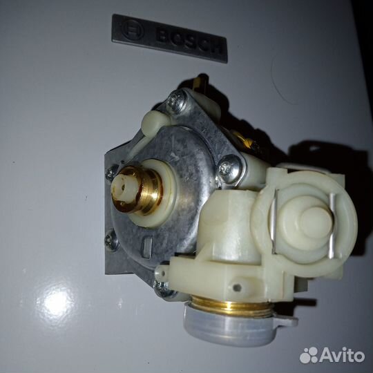 К газовой колонке Bosch WR10 (13,15) -2 B23
