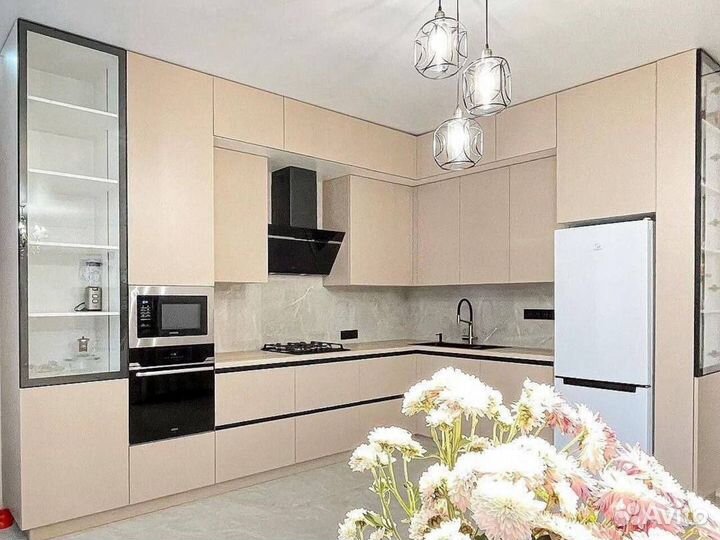 Кухонный гарнитур новый