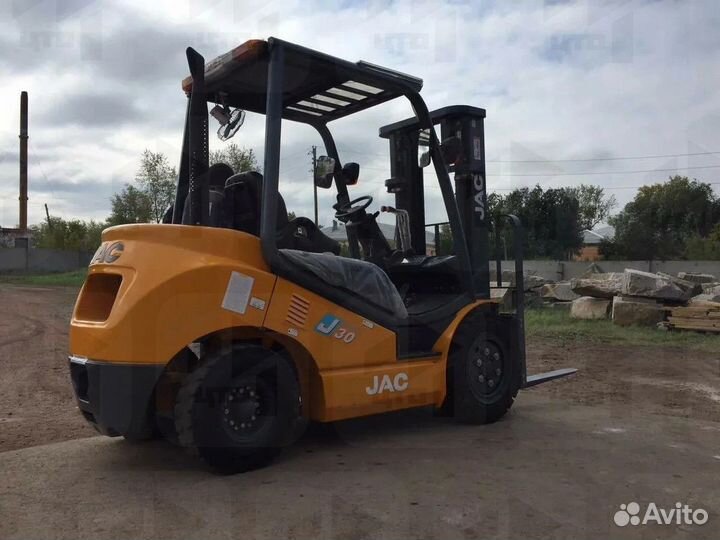 Вилочный погрузчик JAC CPCD30, 2023