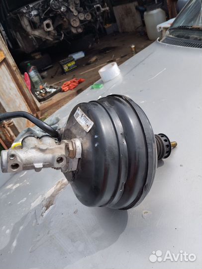 Вакуумный усилитель тормозов 4B3612105