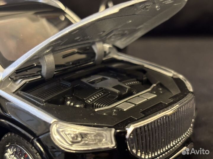 Модель авто мерседес майбах