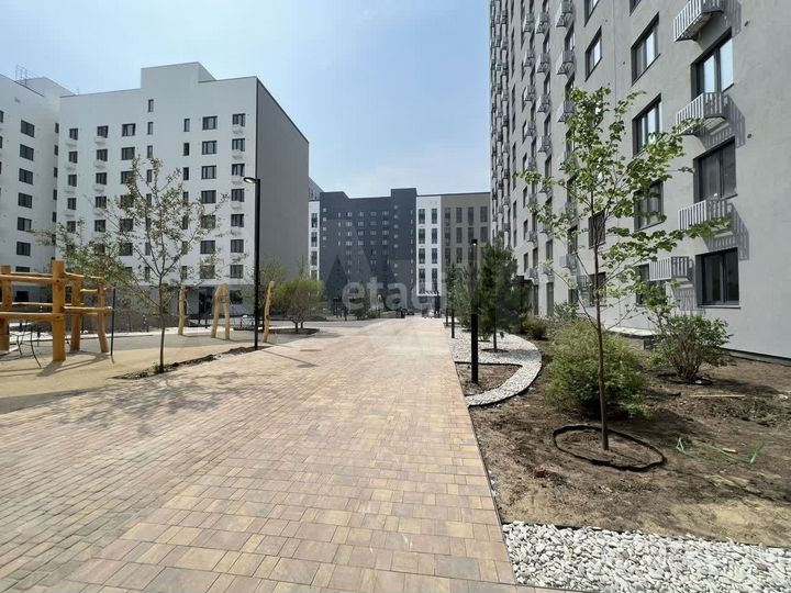 3-к. квартира, 84,4 м², 14/16 эт.