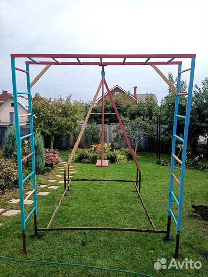 Детский уличный комплекс с качелями