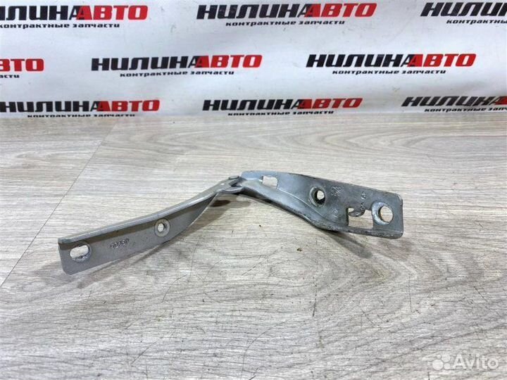 Петля капота левая Peugeot 206 1.6 2006