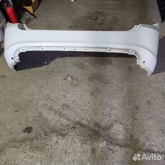 Продам задний бампер granta cross