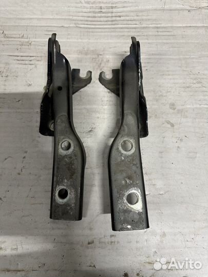 Петли капота volkswagen polo