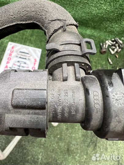 Трубка, патрубок, шланг охлаждения на Audi A6 (C7)