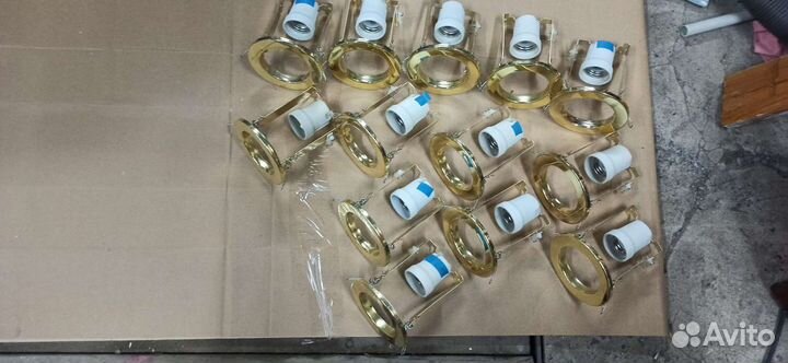 Светильники потолочные r63