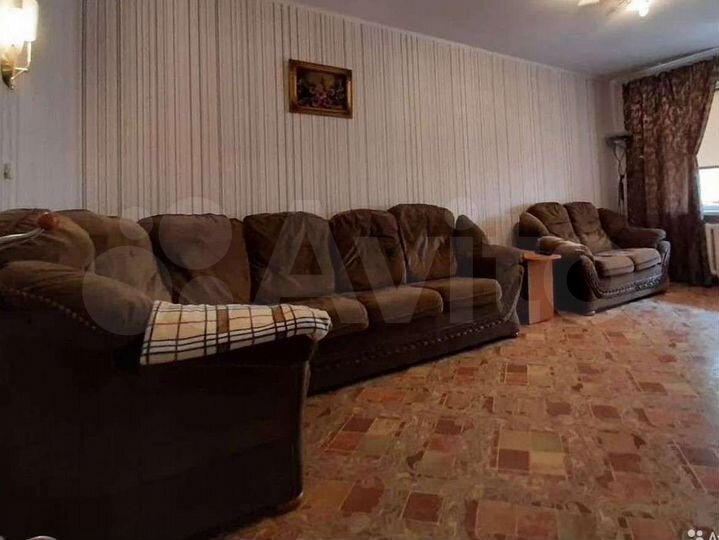 2-к. квартира, 54,1 м², 4/10 эт.