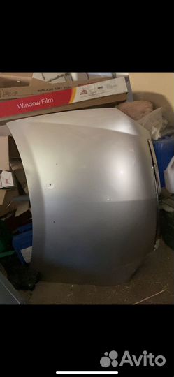 Капот приора шумленный