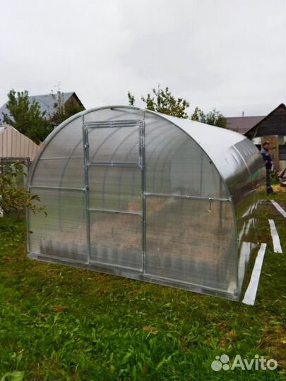 Теплица из поликарбоната