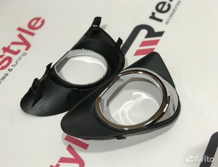 Туманки Toyota Vitz 130 1м S659