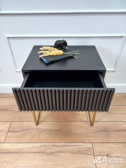 Тумба прикроватная Marsele