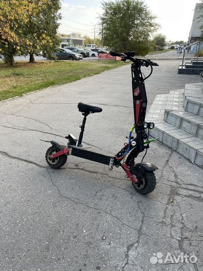 Электросамокат Yokamura Ultra. Полный привод