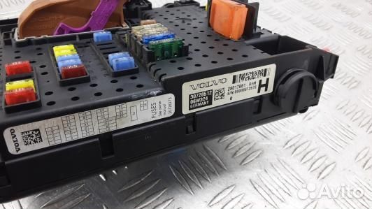 Блок комфорта volvo V70 2 (DBN06M301)